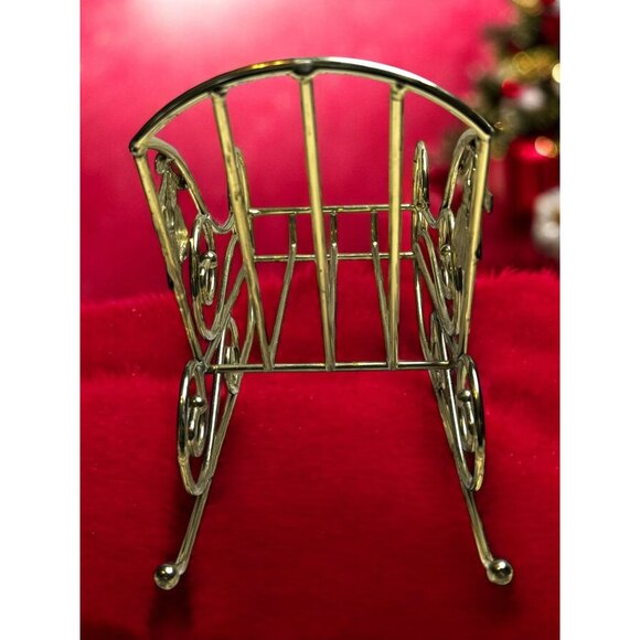 Gold Wire Sleigh Decoration For Holiday & Festive Displays - Picture 7 of 7